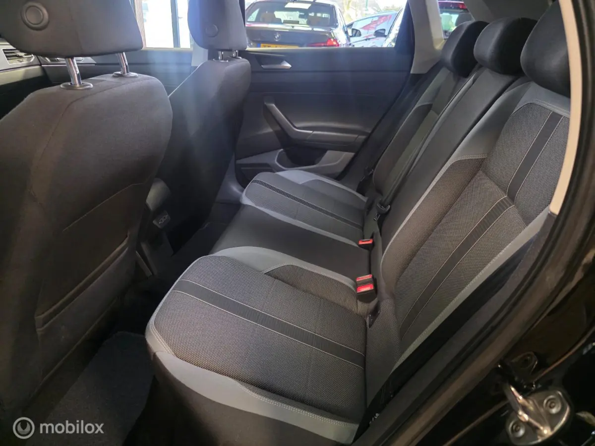 1.0 TSI Highline Business R-Line 1e Eig. Dealer Onderh. Incl.APK+Afleveringsbeurt