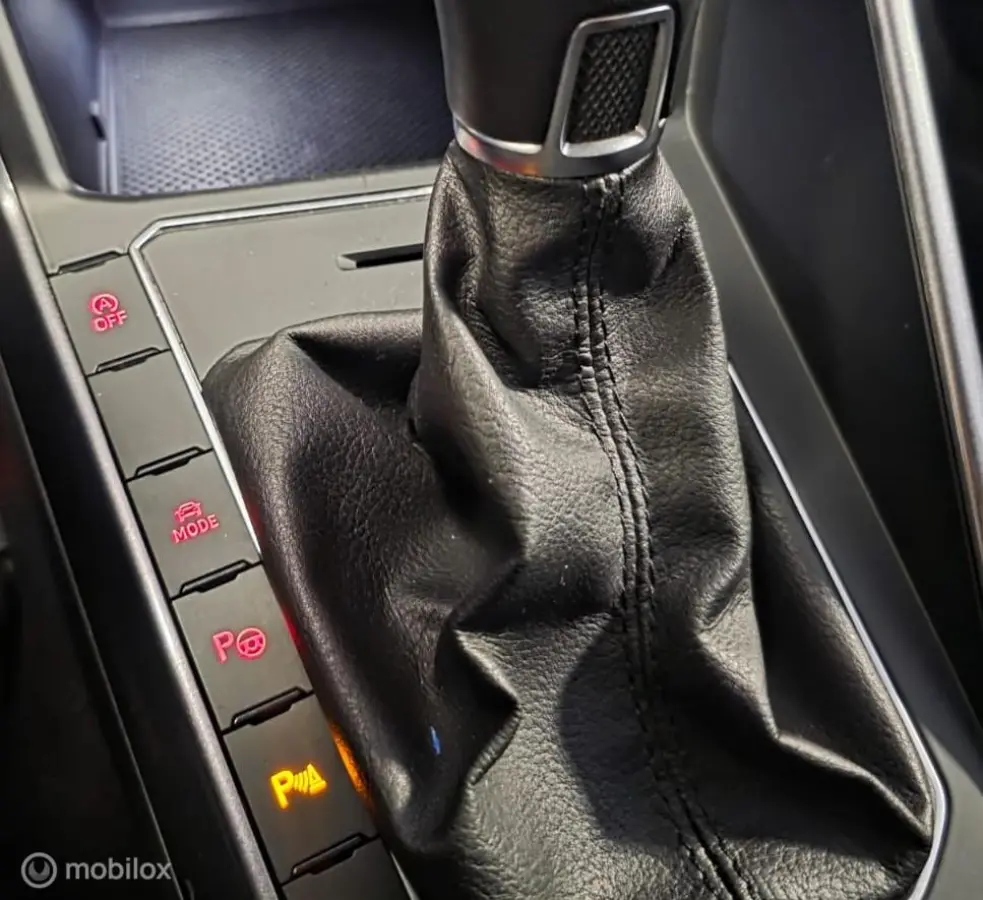 1.0 TSI Highline Business R-Line 1e Eig. Dealer Onderh. Incl.APK+Afleveringsbeurt