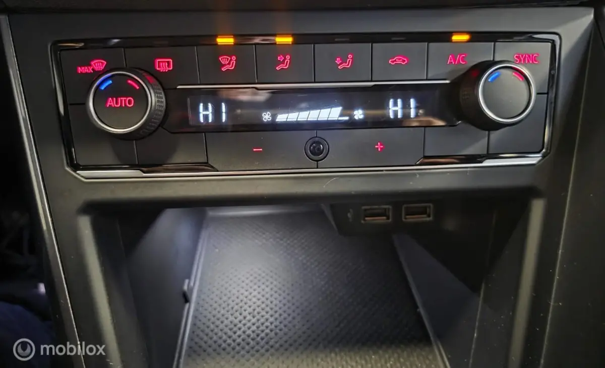 1.0 TSI Highline Business R-Line 1e Eig. Dealer Onderh. Incl.APK+Afleveringsbeurt