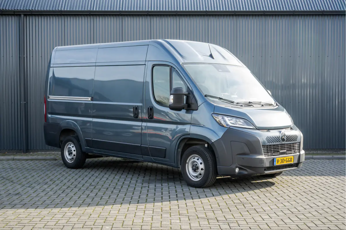 2.2 BlueHDi 120 L2H2 3.3t | NW Model | Camera | Led | Cruise | PDC | Airco