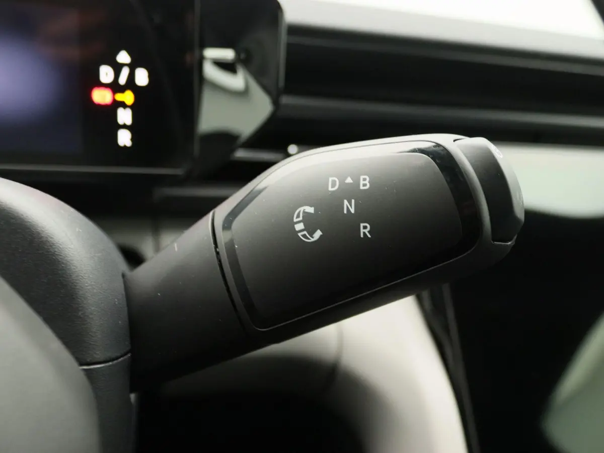Select Extended Range RWD 77 kWh | UIT VOORRAAD LEVERBAAR | Adaptieve cruise control | Dodehoekdetectie |
