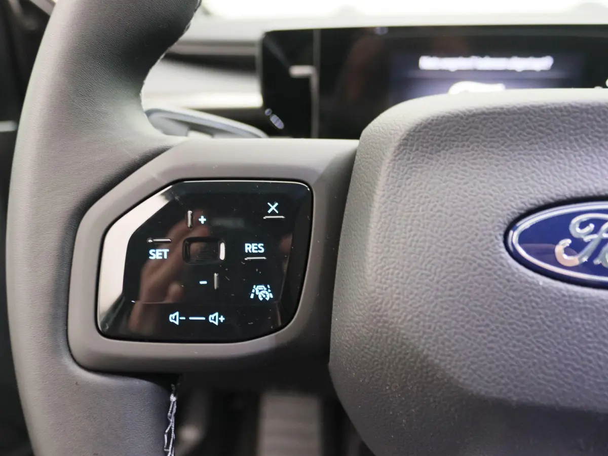 Select Extended Range RWD 77 kWh | UIT VOORRAAD LEVERBAAR | Adaptieve cruise control | Dodehoekdetectie |