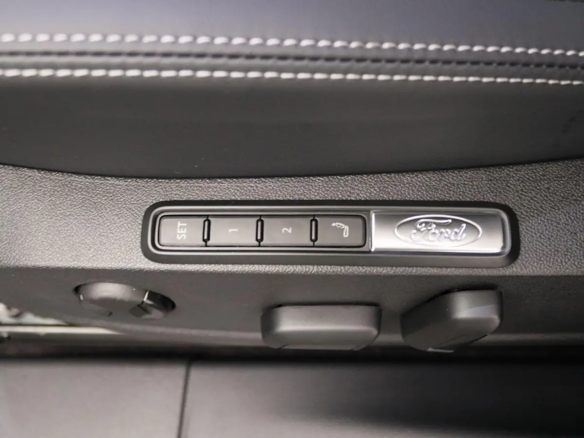 Select Extended Range RWD 77 kWh | UIT VOORRAAD LEVERBAAR | Adaptieve cruise control | Dodehoekdetectie |