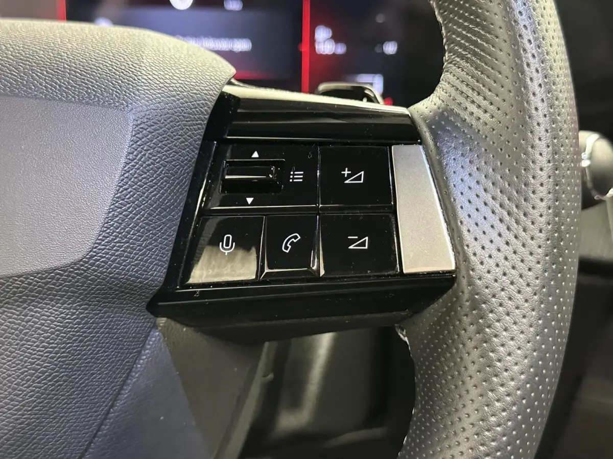 1.2 Level 4 GS LINE PANO CAMERA CARPLAY NAVI LM.