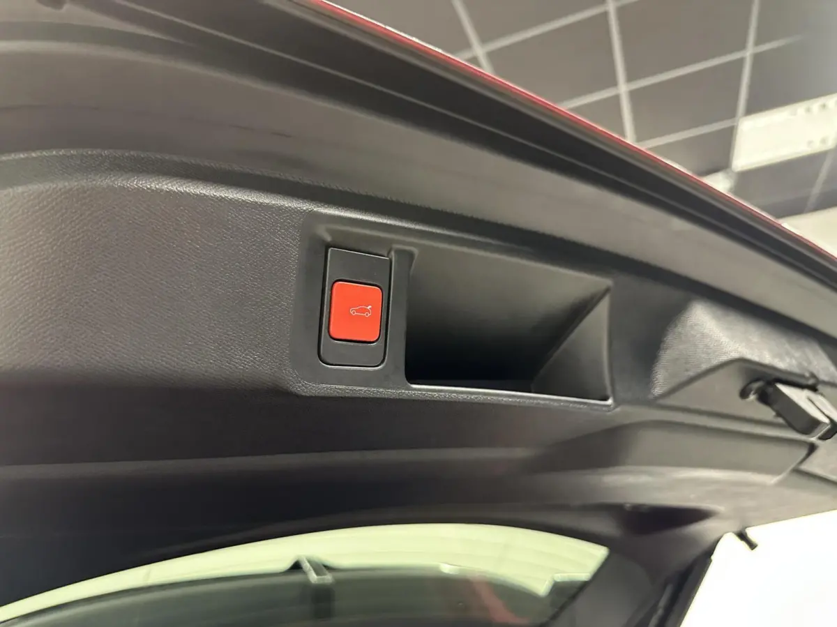 1.2 Level 4 GS LINE PANO CAMERA CARPLAY NAVI LM.