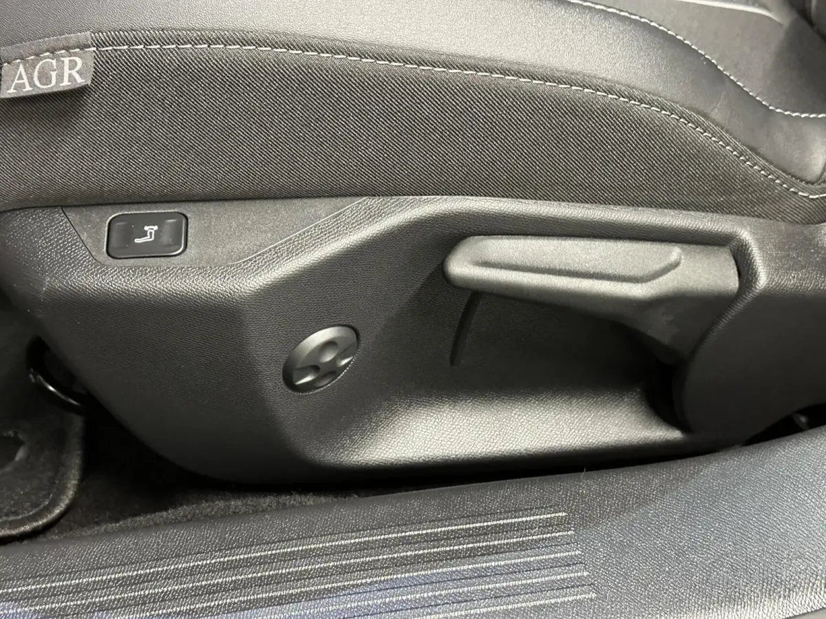 1.2 Level 4 GS LINE PANO CAMERA CARPLAY NAVI LM.