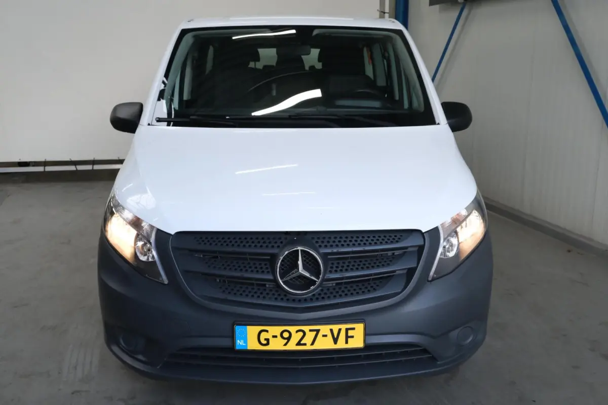 110 CDI Base Extra Lang 9p - > Export €16000,- Netto <