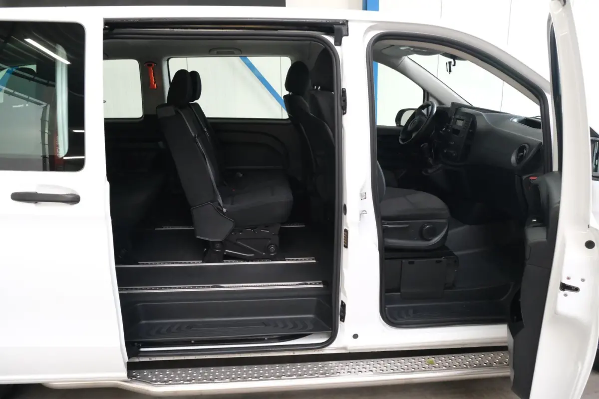 110 CDI Base Extra Lang 9p - > Export €16000,- Netto <