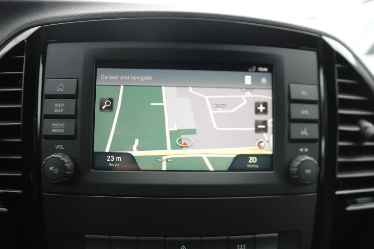 112 L3 60 kWh Black Line
