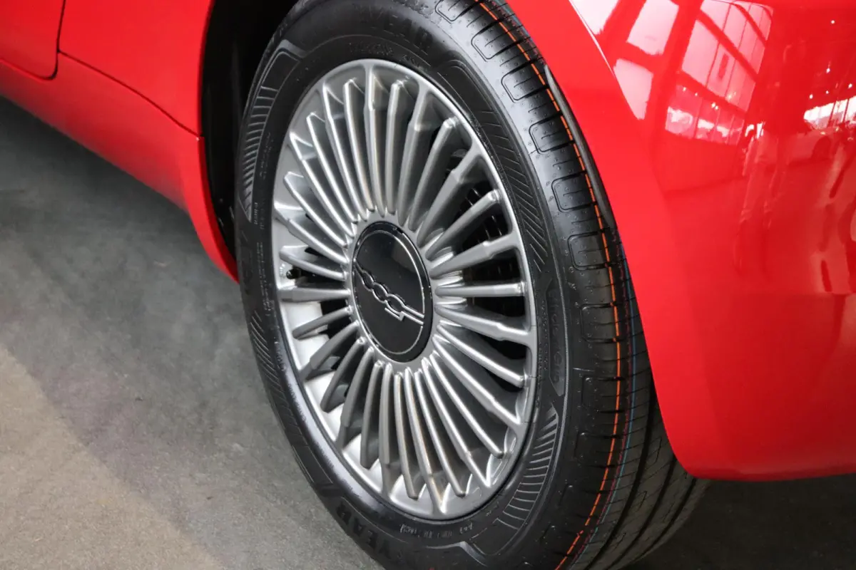 1.0 Hybrid Torino Launch Edition NIEUW MODEL / Voorraad / Snel leverbaar
