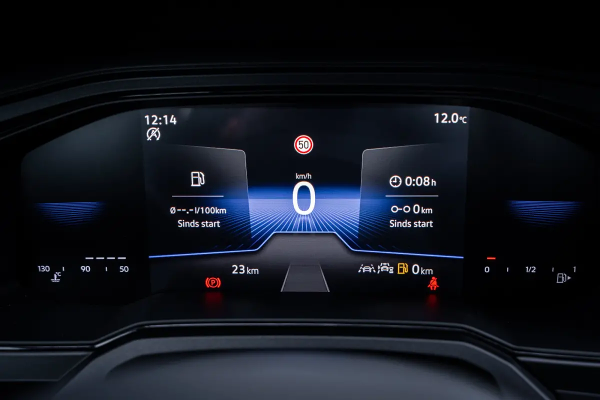 Edition | 'App-Connect' smartphone integratie | Achterlichten LED | Afstandscontrolesysteem (Front Assist)