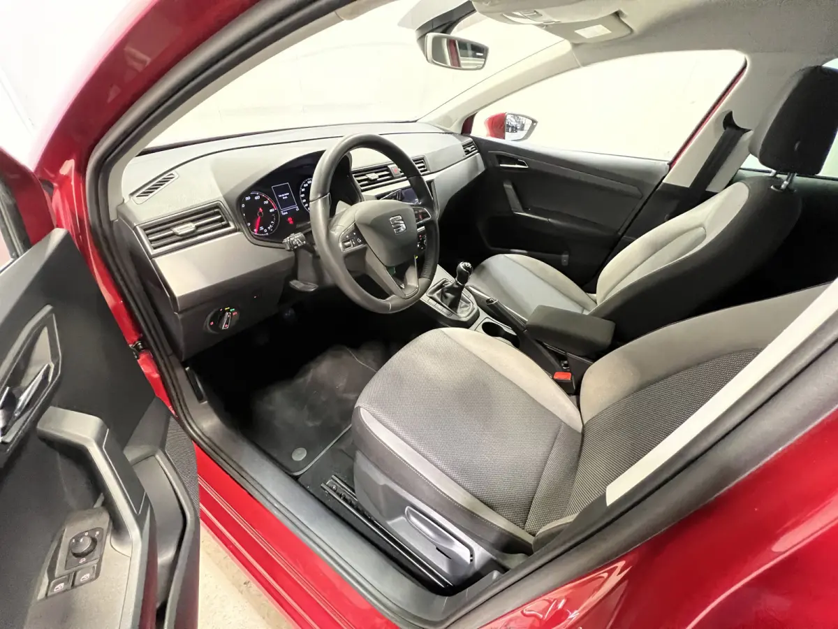 1.0 TSI Style Business Intense | Navigatie/Android/Apple Carplay | PDC V+A incl achteruitrijcamera | Cruise Control | Climate control |