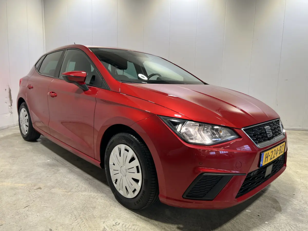 1.0 TSI Style Business Intense | Navigatie/Android/Apple Carplay | PDC V+A incl achteruitrijcamera | Cruise Control | Climate control |