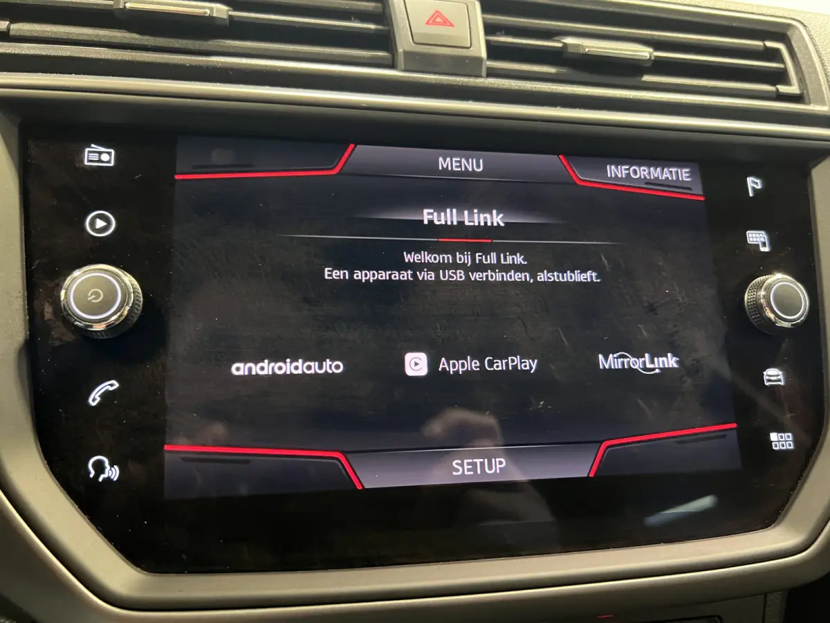 1.0 TSI Style Business Intense | Navigatie/Android/Apple Carplay | PDC V+A incl achteruitrijcamera | Cruise Control | Climate control |
