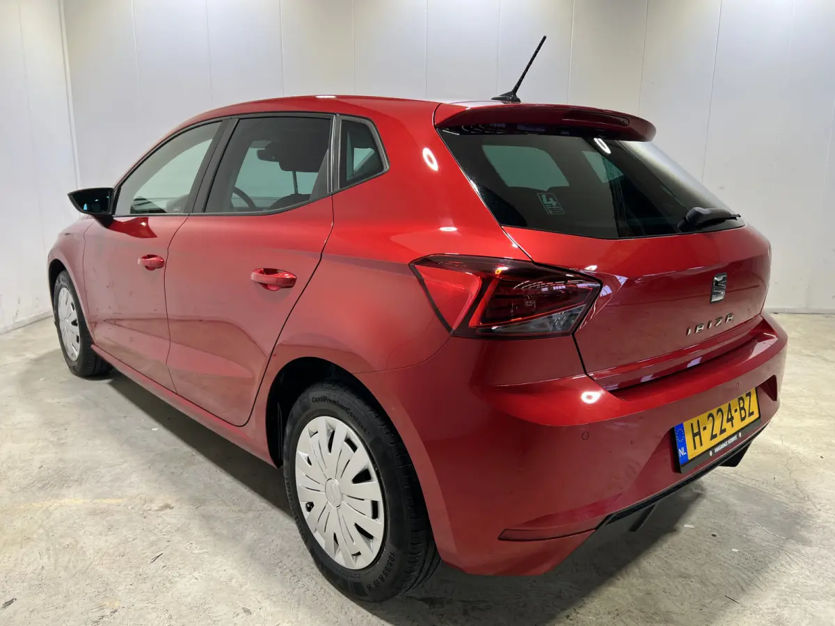 1.0 TSI Style Business Intense | Navigatie/Android/Apple Carplay | PDC V+A incl achteruitrijcamera | Cruise Control | Climate control |