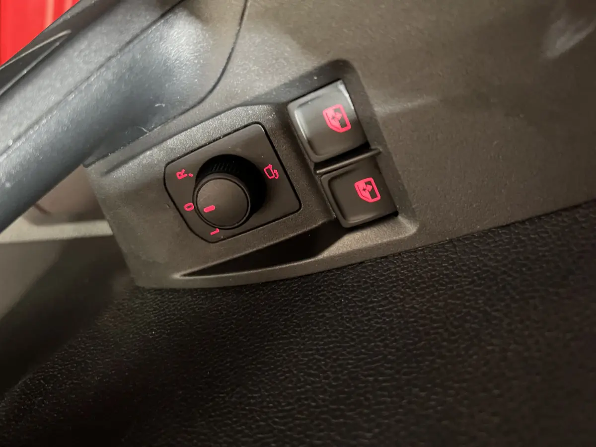 1.0 TSI Style Business Intense | Navigatie/Android/Apple Carplay | PDC V+A incl achteruitrijcamera | Cruise Control | Climate control |