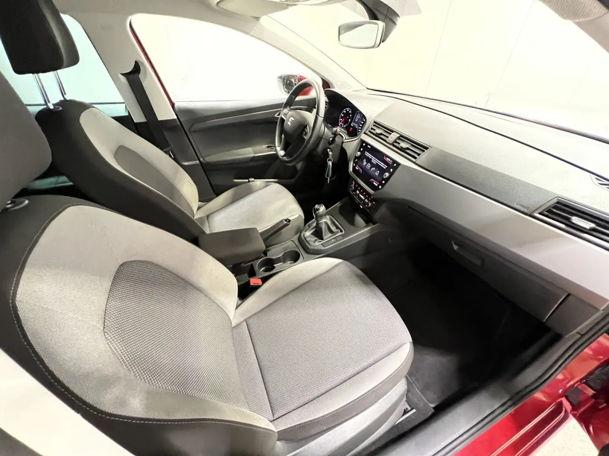 1.0 TSI Style Business Intense | Navigatie/Android/Apple Carplay | PDC V+A incl achteruitrijcamera | Cruise Control | Climate control |