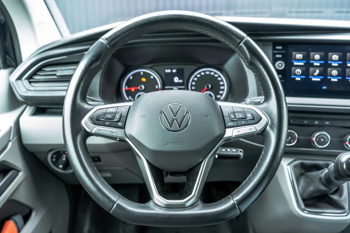 T6.1 2.0 TDI L2H1 | 150 PK | Turbo defect | Carplay | Cruise | Navi | Trekhaak | Airco