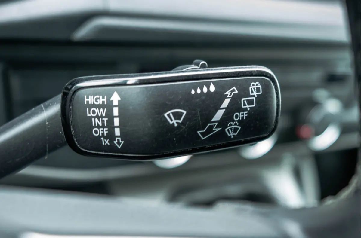 T6.1 2.0 TDI L2H1 | 150 PK | Turbo defect | Carplay | Cruise | Navi | Trekhaak | Airco