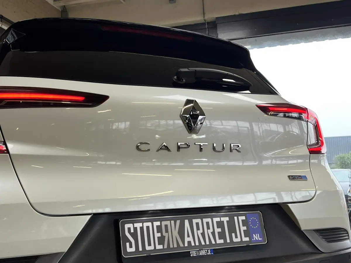 1.6 E-Tech 160 R.S. Line | Groot Navi | 18" | Stoelverwarming | Camera | PDC V+A |