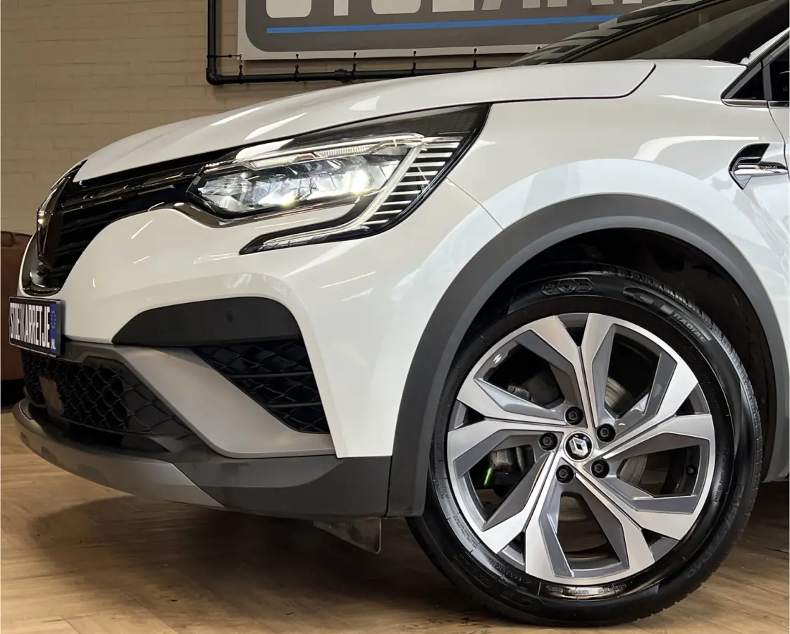 1.6 E-Tech 160 R.S. Line | Groot Navi | 18" | Stoelverwarming | Camera | PDC V+A |
