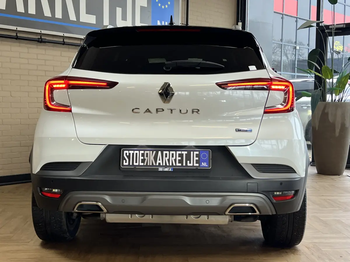 1.6 E-Tech 160 R.S. Line | Groot Navi | 18" | Stoelverwarming | Camera | PDC V+A |