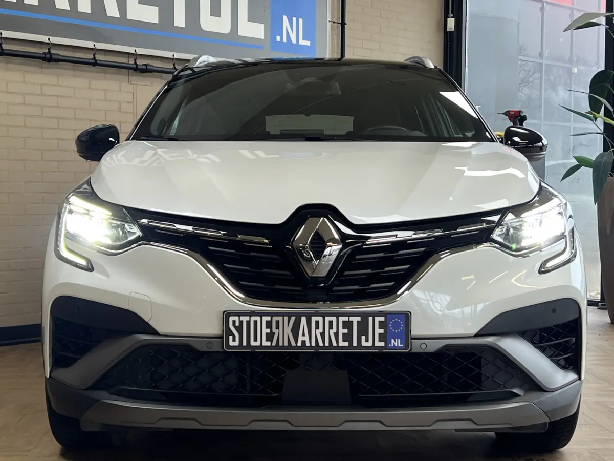 1.6 E-Tech 160 R.S. Line | Groot Navi | 18" | Stoelverwarming | Camera | PDC V+A |