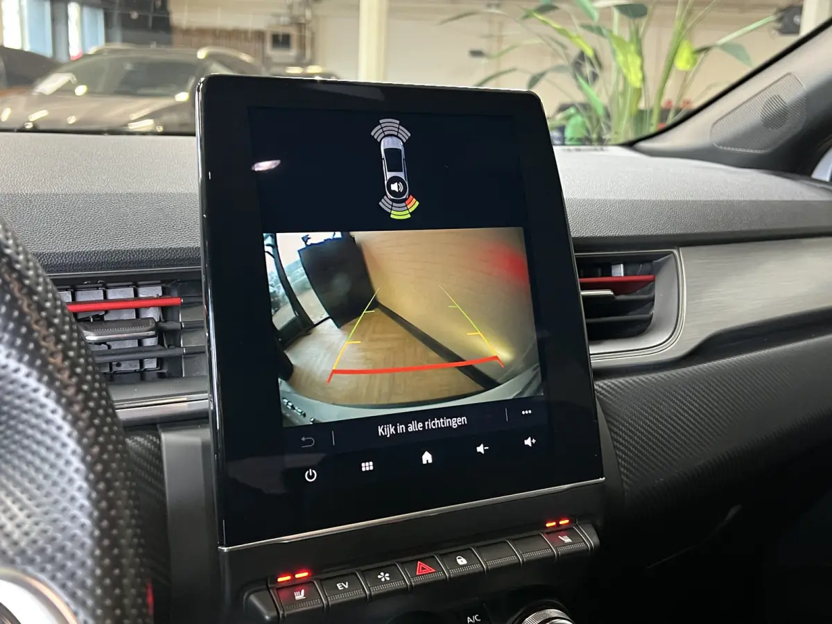 1.6 E-Tech 160 R.S. Line | Groot Navi | 18" | Stoelverwarming | Camera | PDC V+A |
