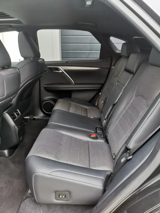 450h AWD F Sport facelift full options!