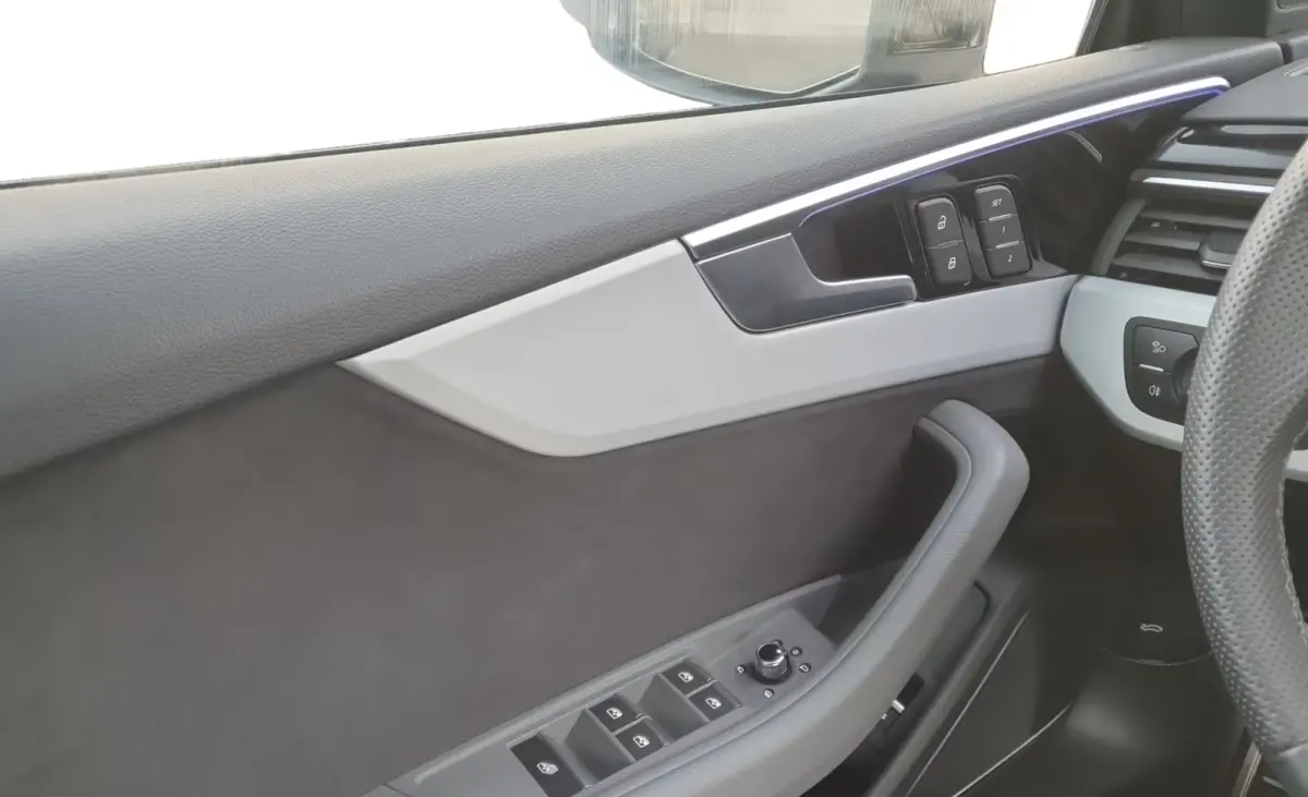 40 TFSI S-LINE ** MATRIX, NAVI+, NEKVERW, MEMORY, 20-inch LMV, VIRTUAL ** 1e EIG - UNFALLFREI - Ex AUDI-AG ** ** INFORMEER OOK NAAR ONZE AANTREKKELIJKE FINANCIAL-LEASE TARIEVEN **