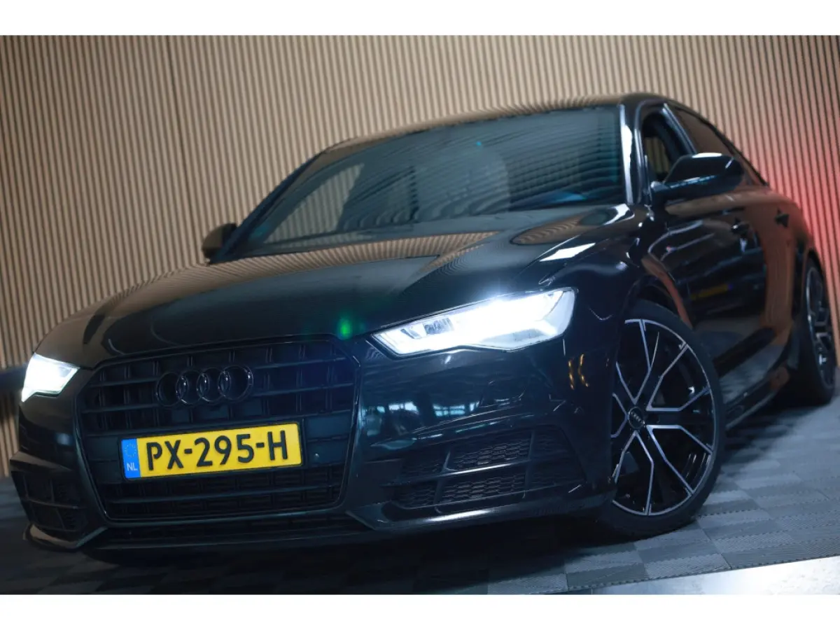 1.8 TFSI ULTRA BUSINESS EDITION AVM CARPLAY NAVI PDC CRUISE STOELVW "17