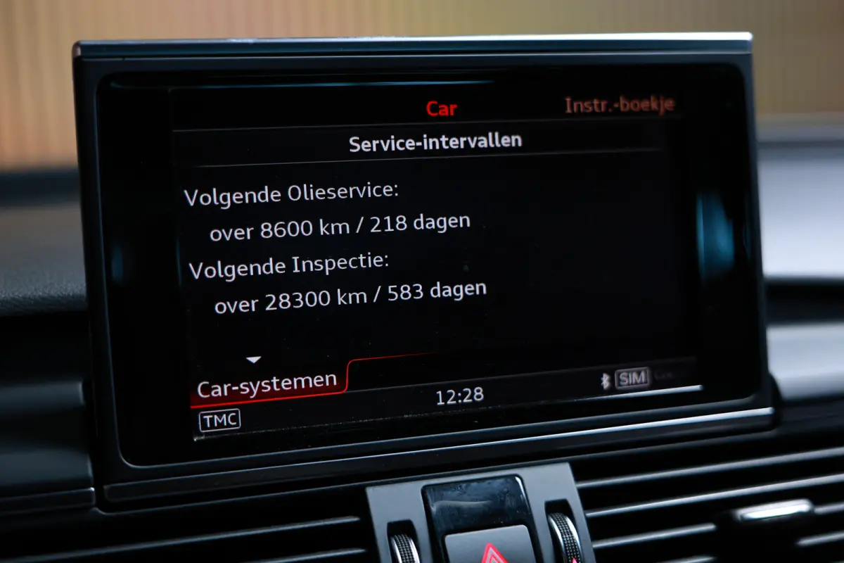 1.8 TFSI ULTRA BUSINESS EDITION AVM CARPLAY NAVI PDC CRUISE STOELVW "17