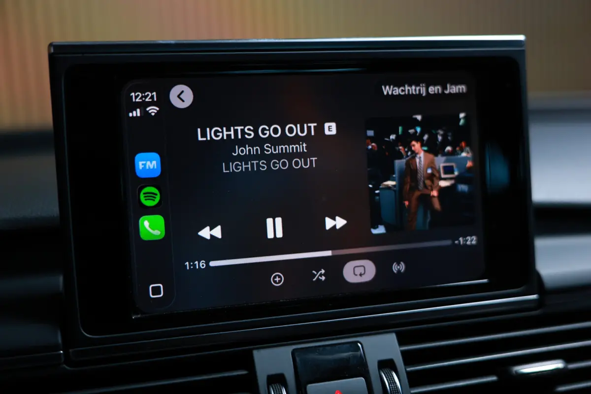 1.8 TFSI ULTRA BUSINESS EDITION AVM CARPLAY NAVI PDC CRUISE STOELVW "17