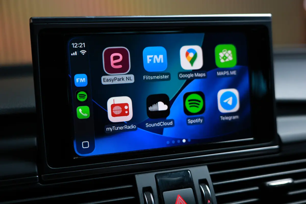 1.8 TFSI ULTRA BUSINESS EDITION AVM CARPLAY NAVI PDC CRUISE STOELVW "17