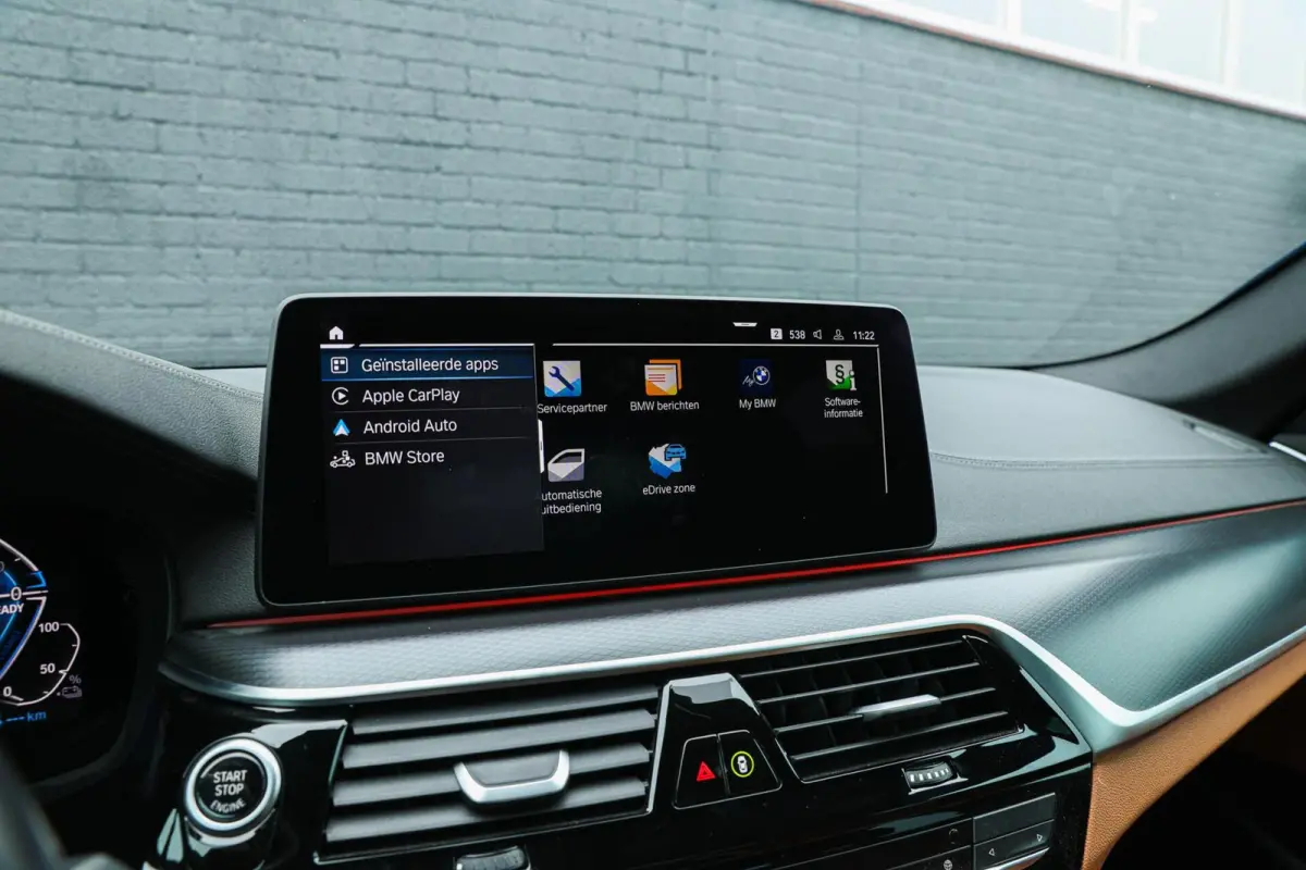 545e xDrive M-SPORT LASER HARMAN KARDON CARPLAY CAMERA