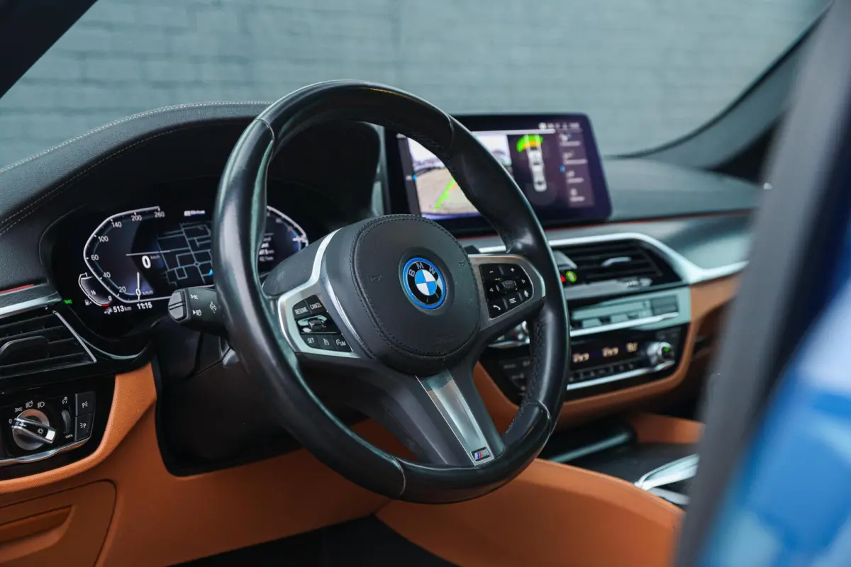 545e xDrive M-SPORT LASER HARMAN KARDON CARPLAY CAMERA