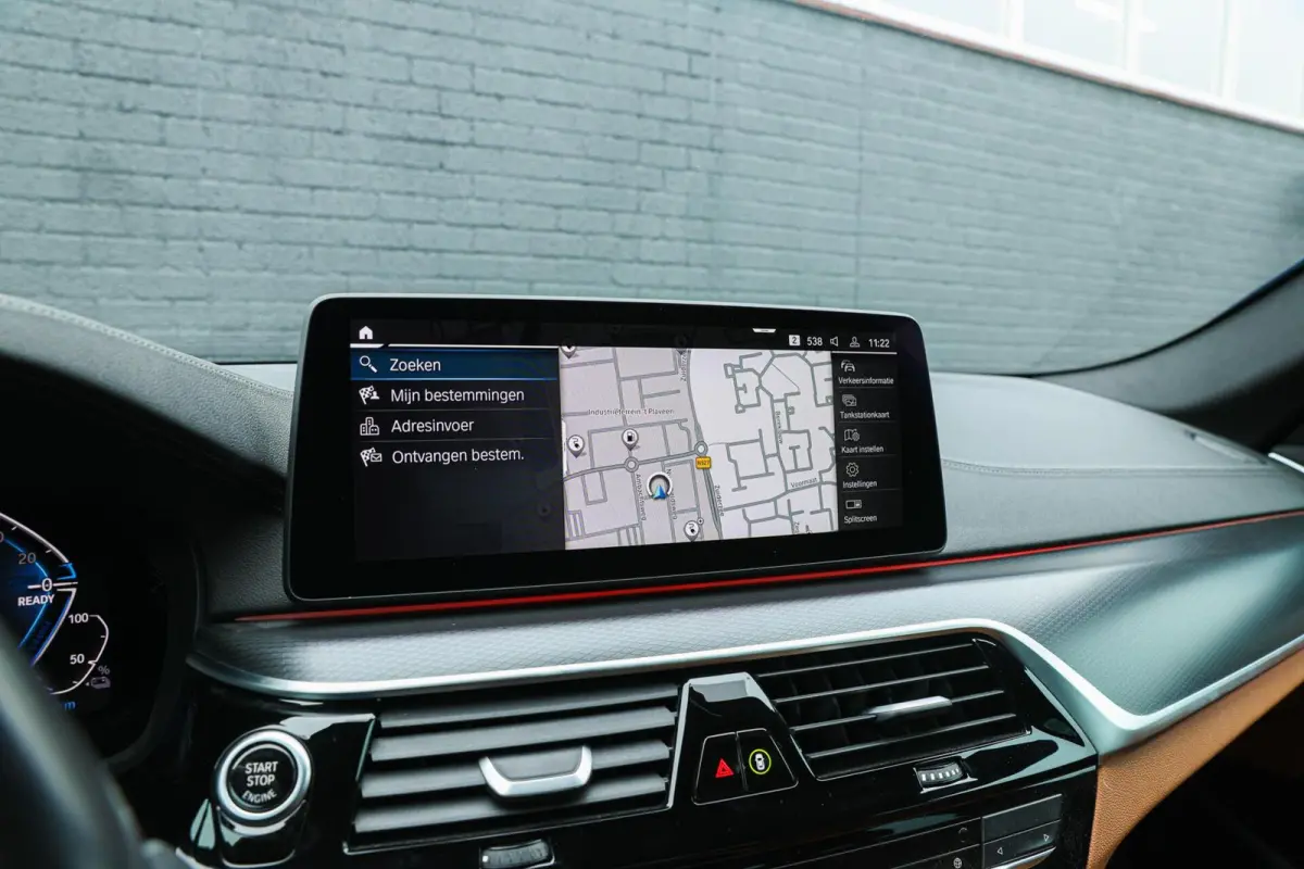 545e xDrive M-SPORT LASER HARMAN KARDON CARPLAY CAMERA