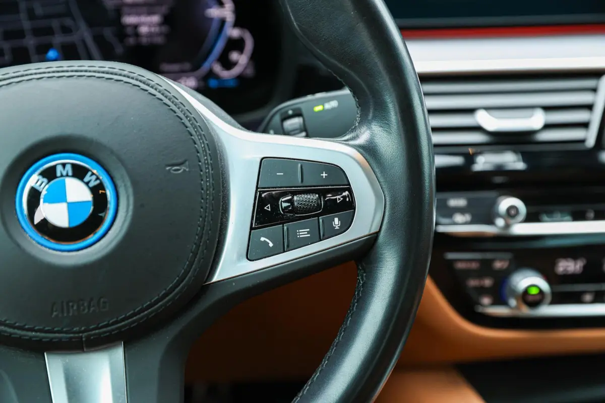 545e xDrive M-SPORT LASER HARMAN KARDON CARPLAY CAMERA