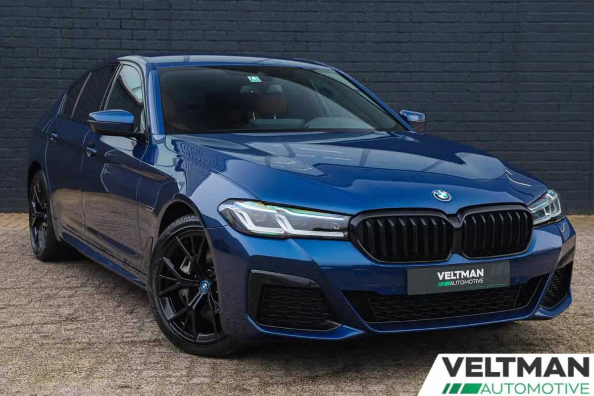 545e xDrive M-SPORT LASER HARMAN KARDON CARPLAY CAMERA