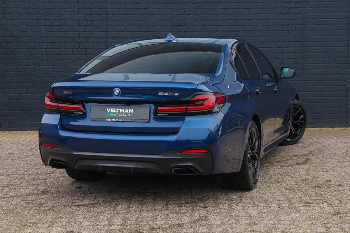545e xDrive M-SPORT LASER HARMAN KARDON CARPLAY CAMERA