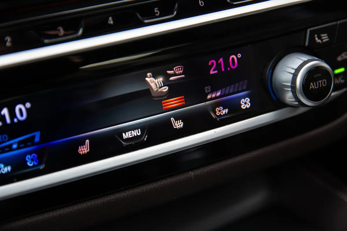 M550i xDrive M-Sport , Comfortstoelen, Pano, H&K, HUD, Adap. cruise, 4-wielsturing