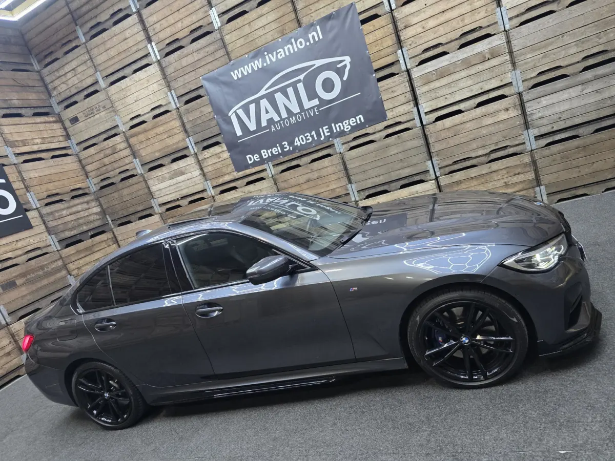 330e eDrive Edition M sport HUD Pano Leder Camera perf 19"LM
