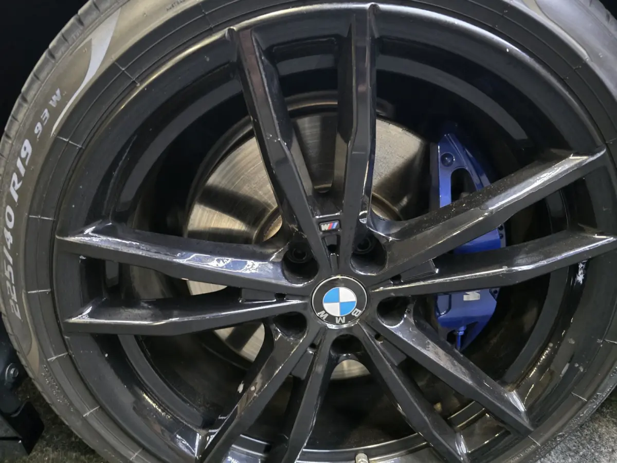 330e eDrive Edition M sport HUD Pano Leder Camera perf 19"LM