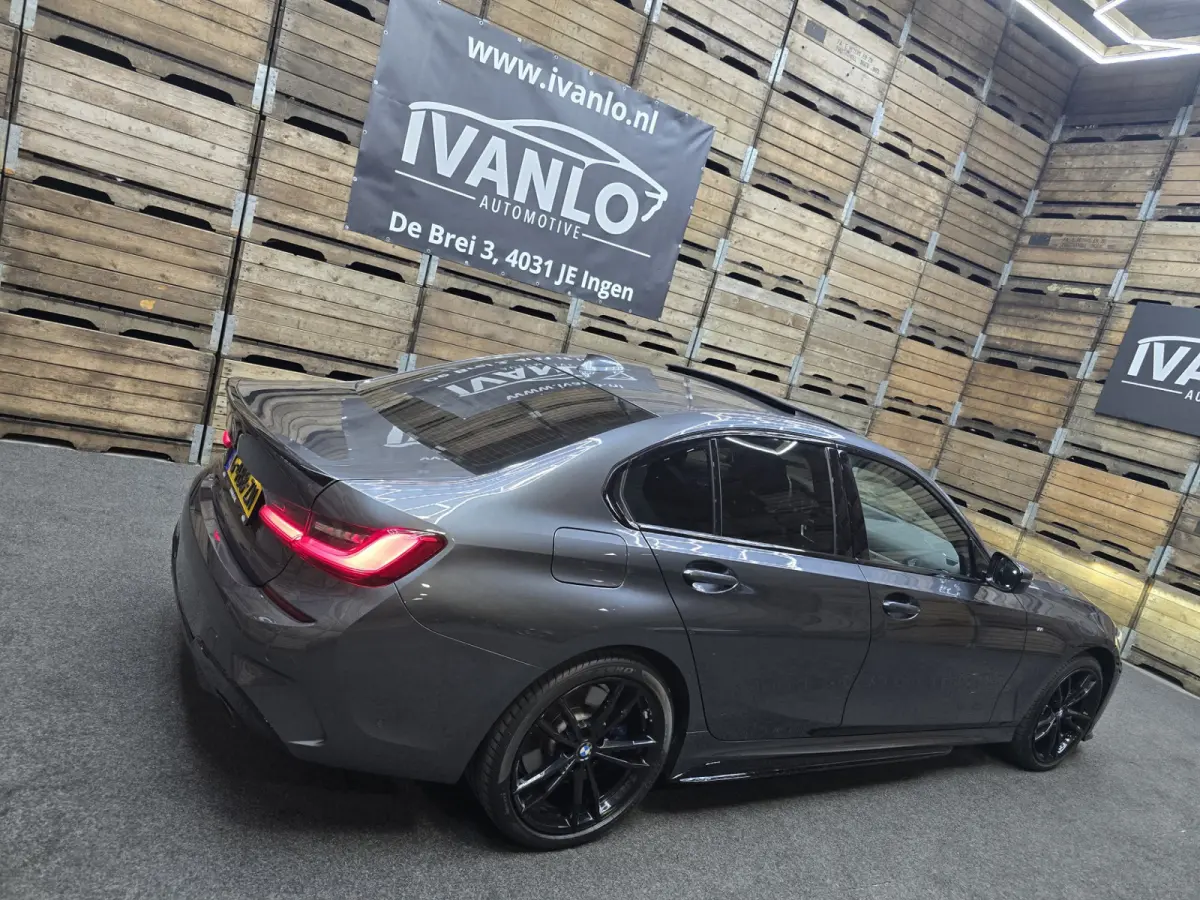 330e eDrive Edition M sport HUD Pano Leder Camera perf 19"LM