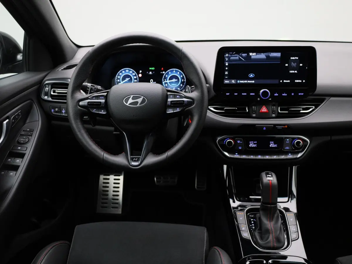 1.5 T-GDi MHEV N Line | Stoelverwarming | Stuurwielverwarming | Adaptieve Cruise Control | Achteruitrijcamera | Climate Control