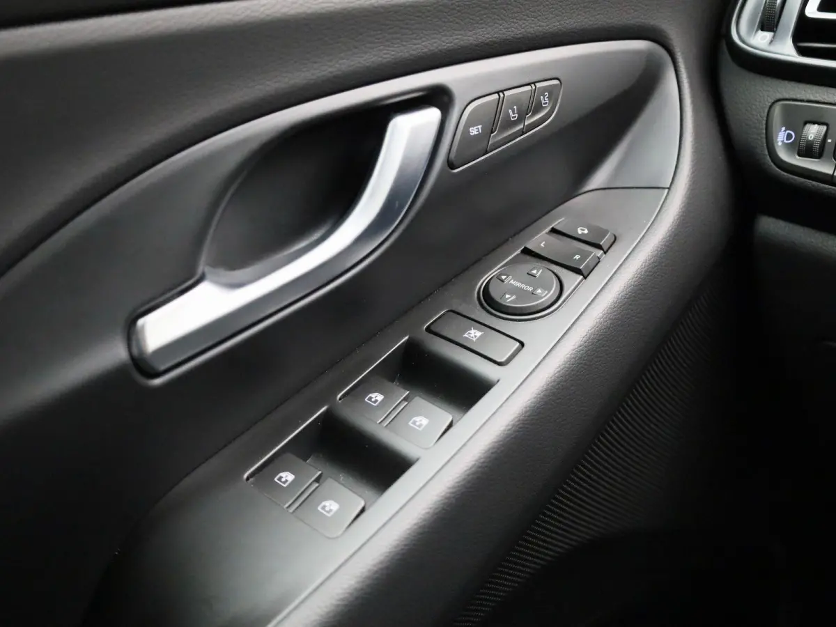 1.5 T-GDi MHEV N Line | Stoelverwarming | Stuurwielverwarming | Adaptieve Cruise Control | Achteruitrijcamera | Climate Control
