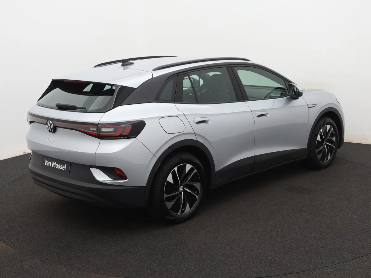Pro 77 kWh 204 PK Apple Carplay | Stoelverwarming | Stuurwielverwarming | Adaptive Cruise Control | Parkeersensoren | Navigatie | Climate Control | 19'' Lichtmetalen Velgen |
