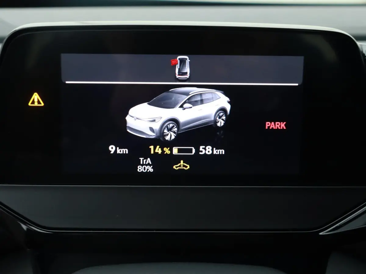 Pro 77 kWh 204 PK Apple Carplay | Stoelverwarming | Stuurwielverwarming | Adaptive Cruise Control | Parkeersensoren | Navigatie | Climate Control | 19'' Lichtmetalen Velgen |
