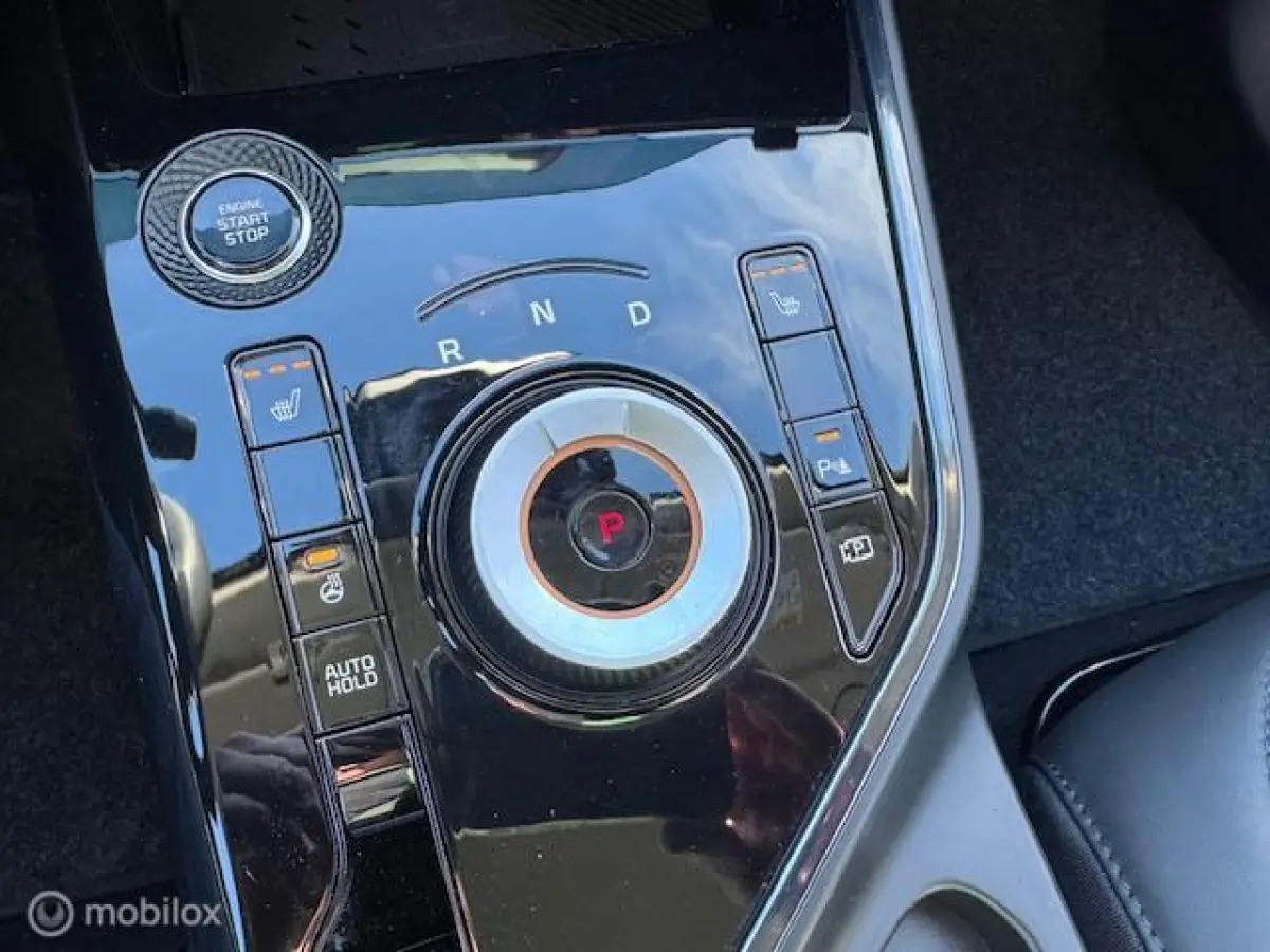 1.6 GDi Hybrid DynamicPlusLine , Navigatie, + Camera achter , Electr. achter klep , Stoel & Stuur verwarming , Lane assist , Brake assist , Dode hoek detectie 18 inch velgen & Brede banden