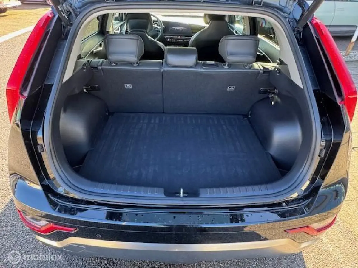 1.6 GDi Hybrid DynamicPlusLine , Navigatie, + Camera achter , Electr. achter klep , Stoel & Stuur verwarming , Lane assist , Brake assist , Dode hoek detectie 18 inch velgen & Brede banden